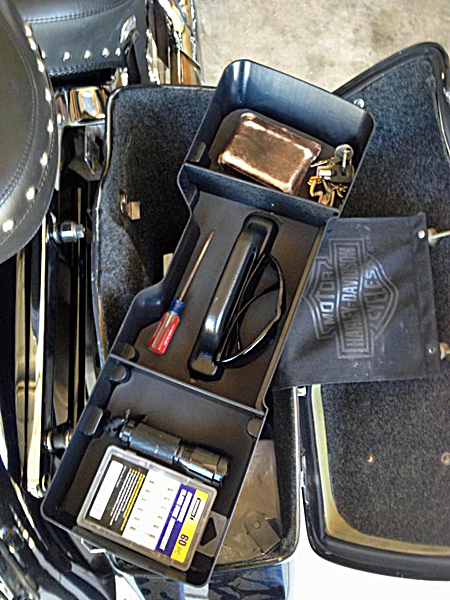 harley saddlebag tray